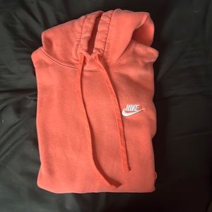 Nike Medium Hoodie